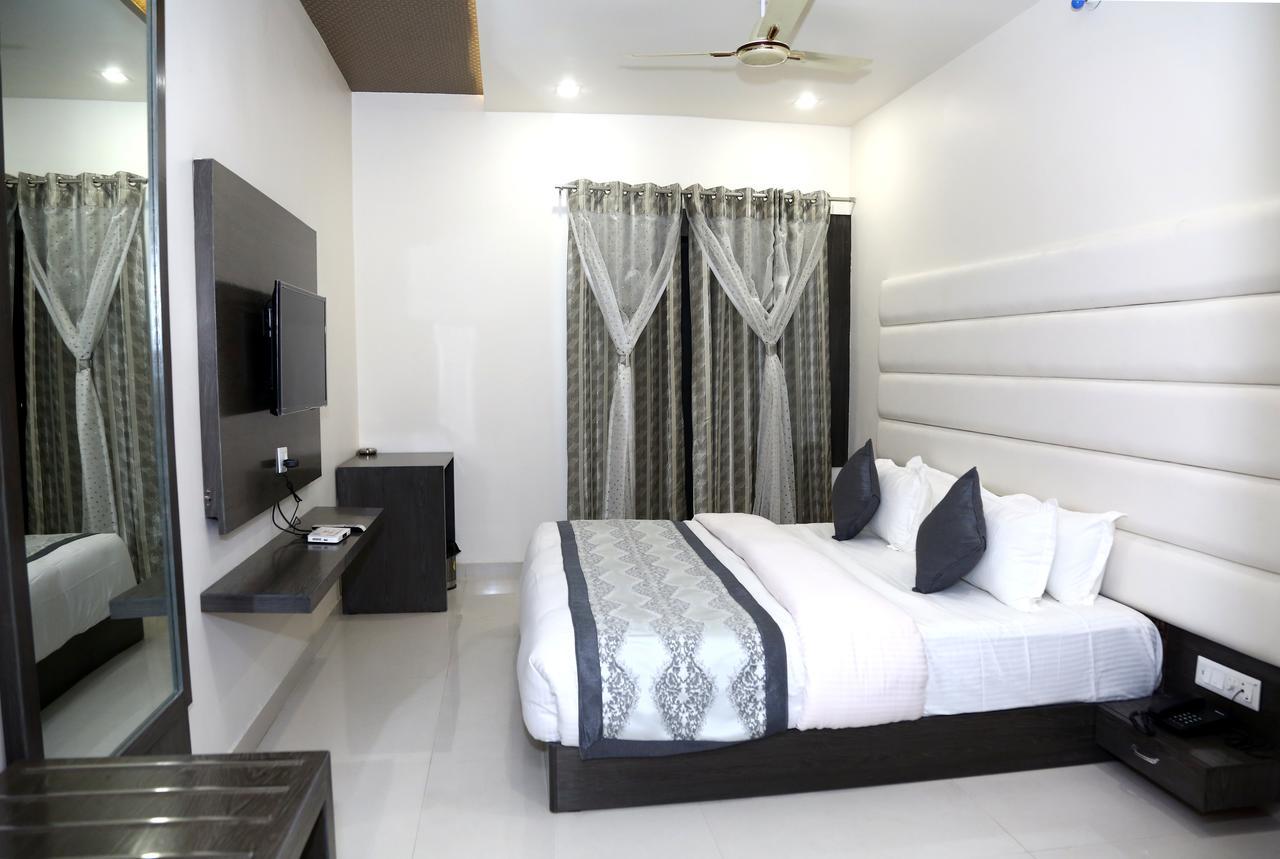 Hotel Royal Inn Chittorgarh Exterior foto
